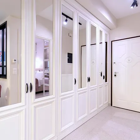 Imperium Ii - White Tower #skgbnb Apartment